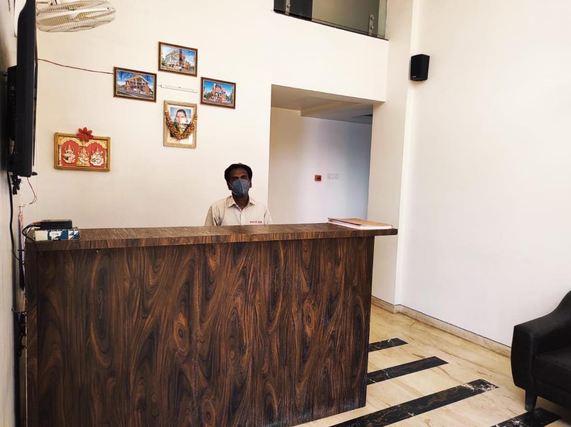 Hotel Manasi Inn Satara Extérieur photo